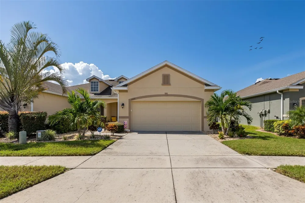 2220 PARROT FISH DRIVE Holiday, FL 34691