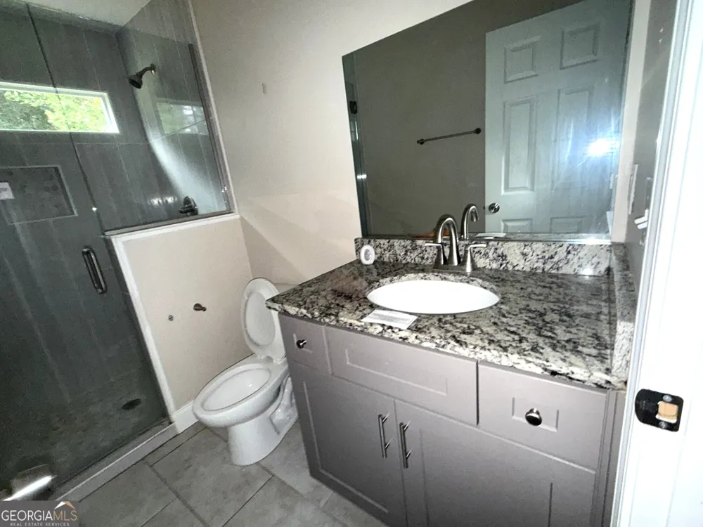 2152 Lilac LN Decatur, GA 30032