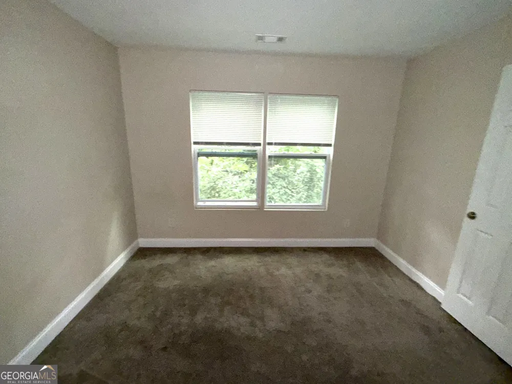 2152 Lilac LN Decatur, GA 30032