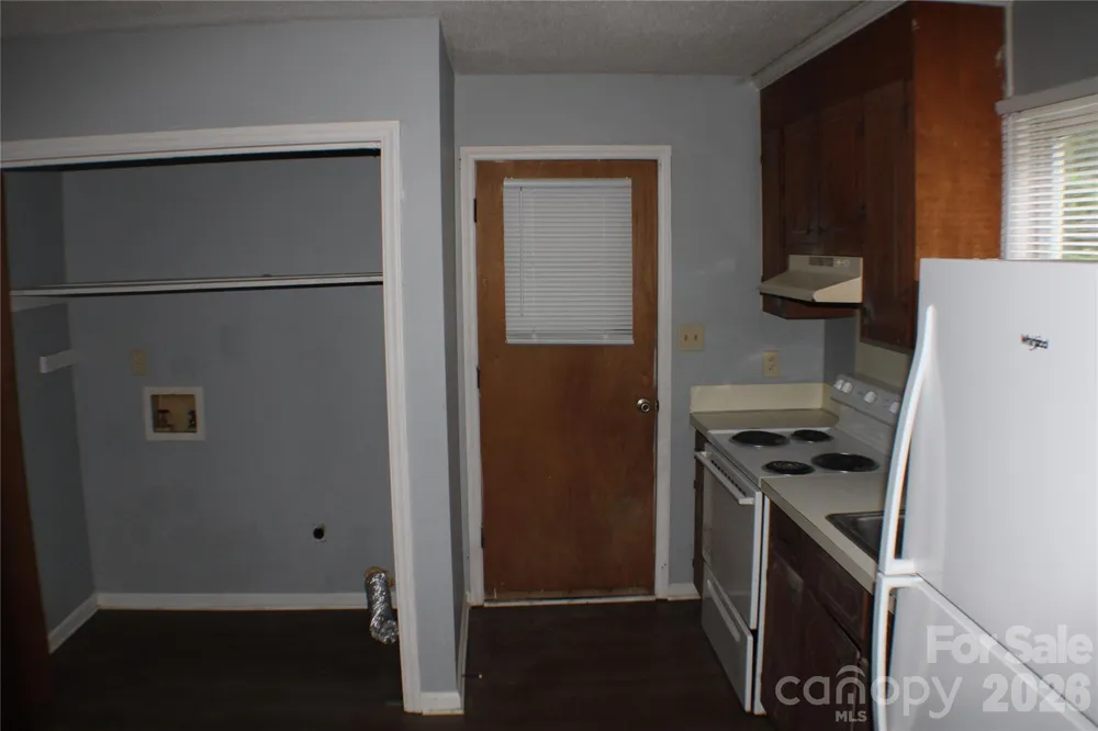6804 Glover Lane Stanley, NC 28164