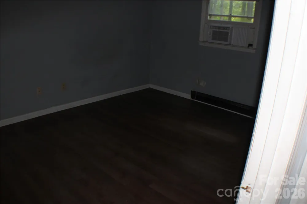 6804 Glover Lane Stanley, NC 28164