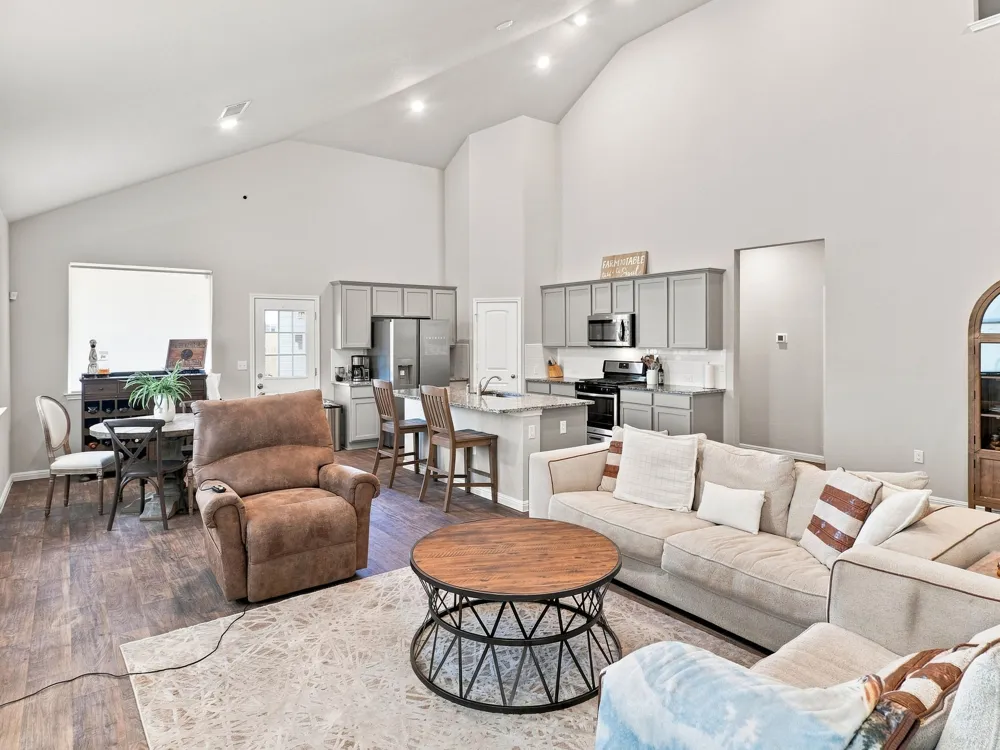 111 Rainmaker Cove Bastrop, TX 78602