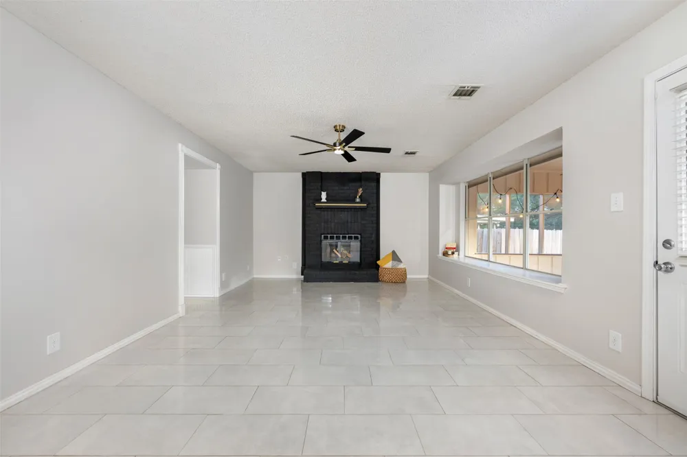 803 Brook Meadow Trail Cedar Park, TX 78613