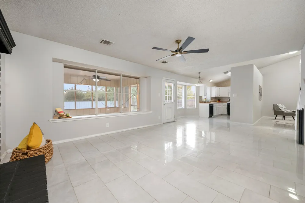 803 Brook Meadow Trail Cedar Park, TX 78613
