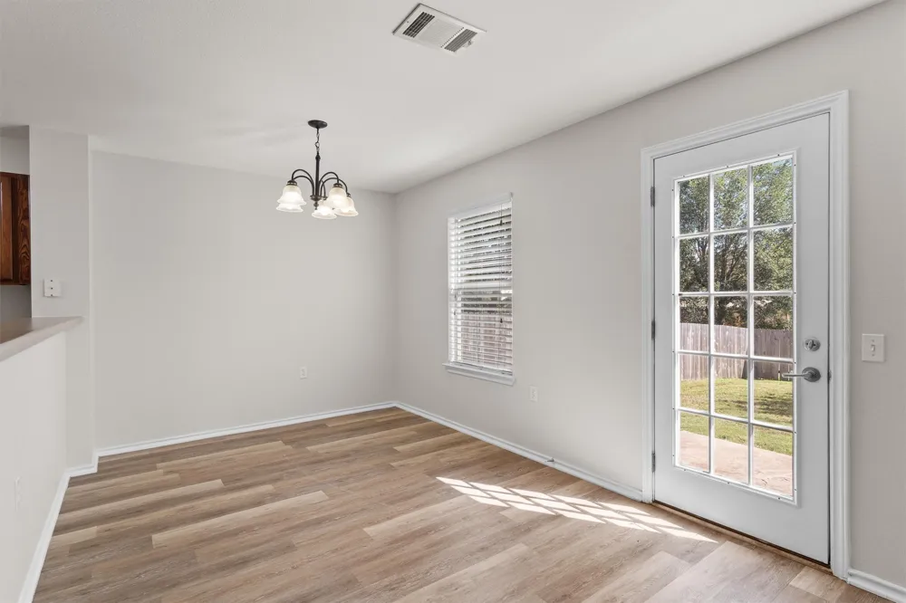 5825 Silver Screen Drive Austin, TX 78747