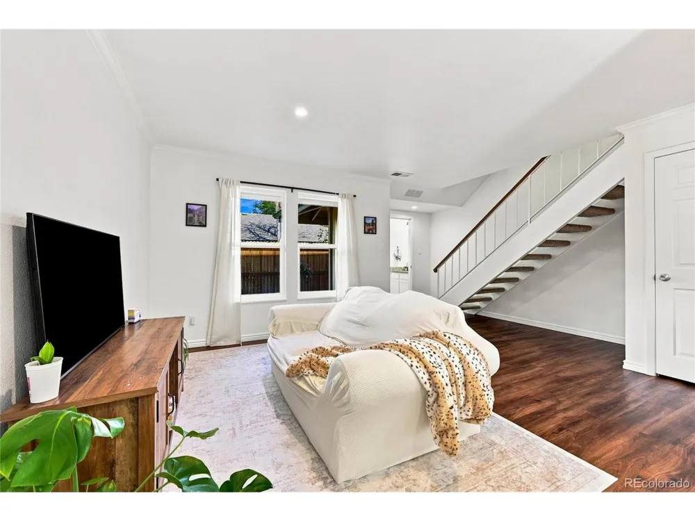 6046 S Willow Way Greenwood Village, CO 80111