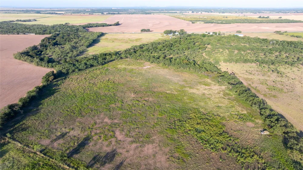 817 STATE HIGHWAY 153 Wingate, TX 79566