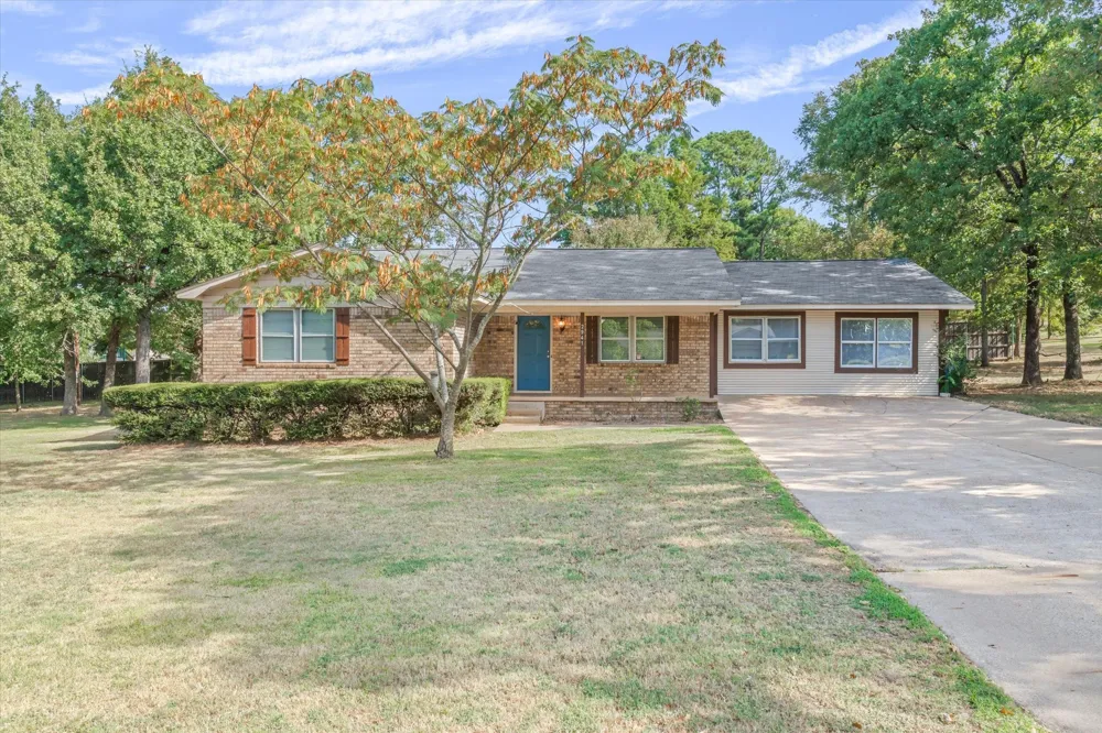2941 Trey Circle Athens, TX 75752