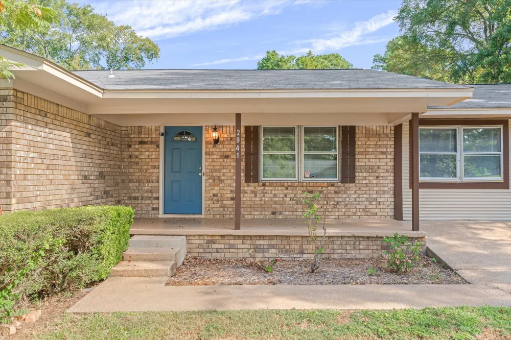 2941 Trey Circle Athens, TX 75752