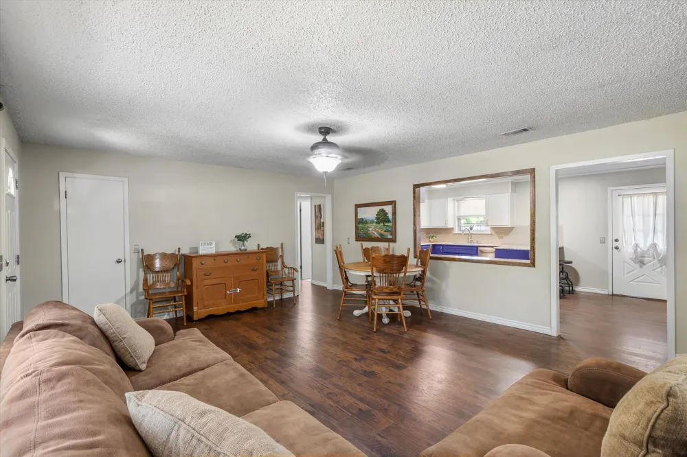 2941 Trey Circle Athens, TX 75752