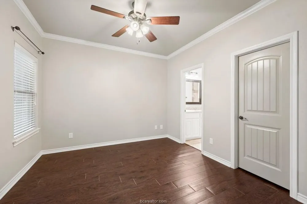 3821 Estes Park College Station, TX 77845