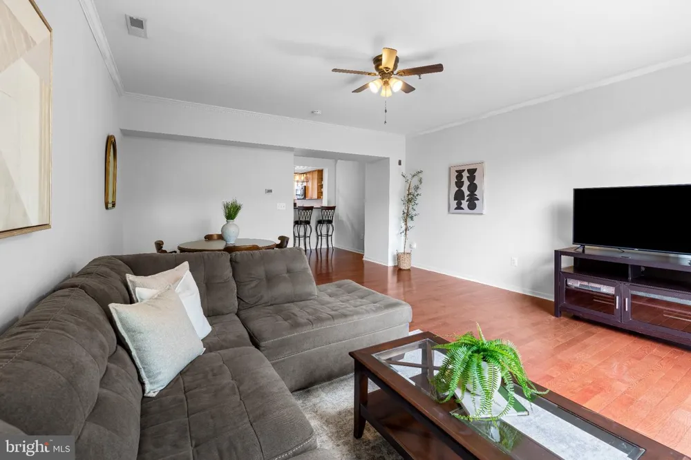 1726 ALICEANNA STREET #305 Baltimore, MD 21231