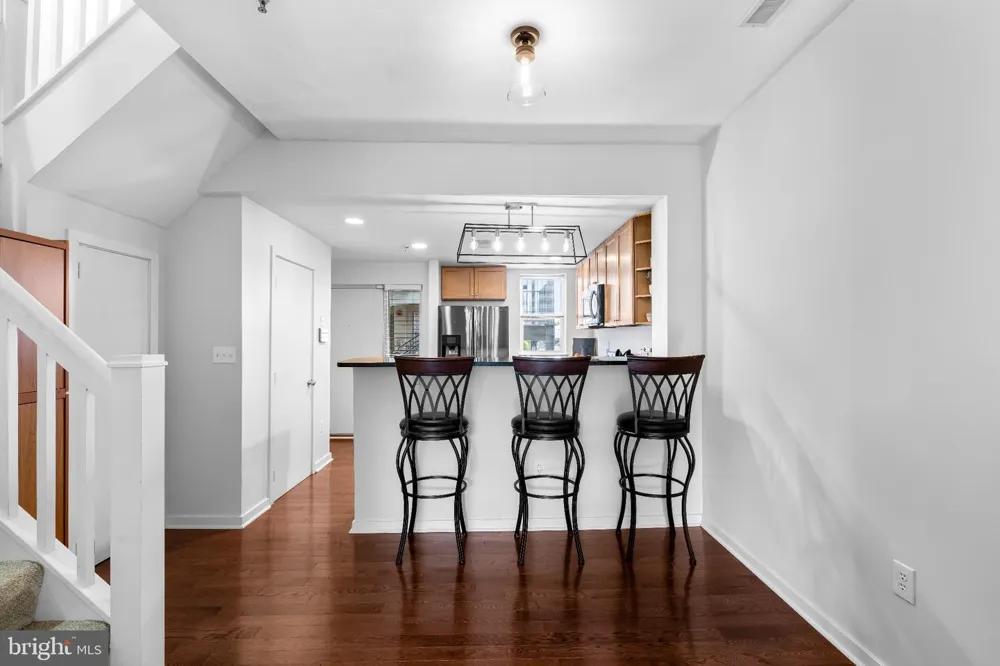 1726 ALICEANNA STREET #305 Baltimore, MD 21231