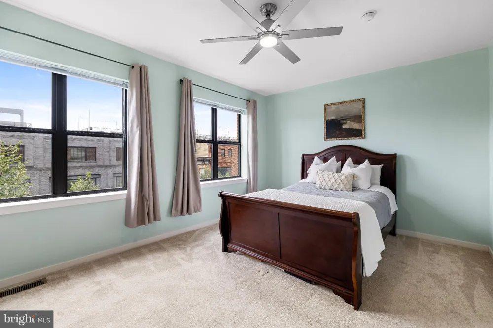 1726 ALICEANNA STREET #305 Baltimore, MD 21231
