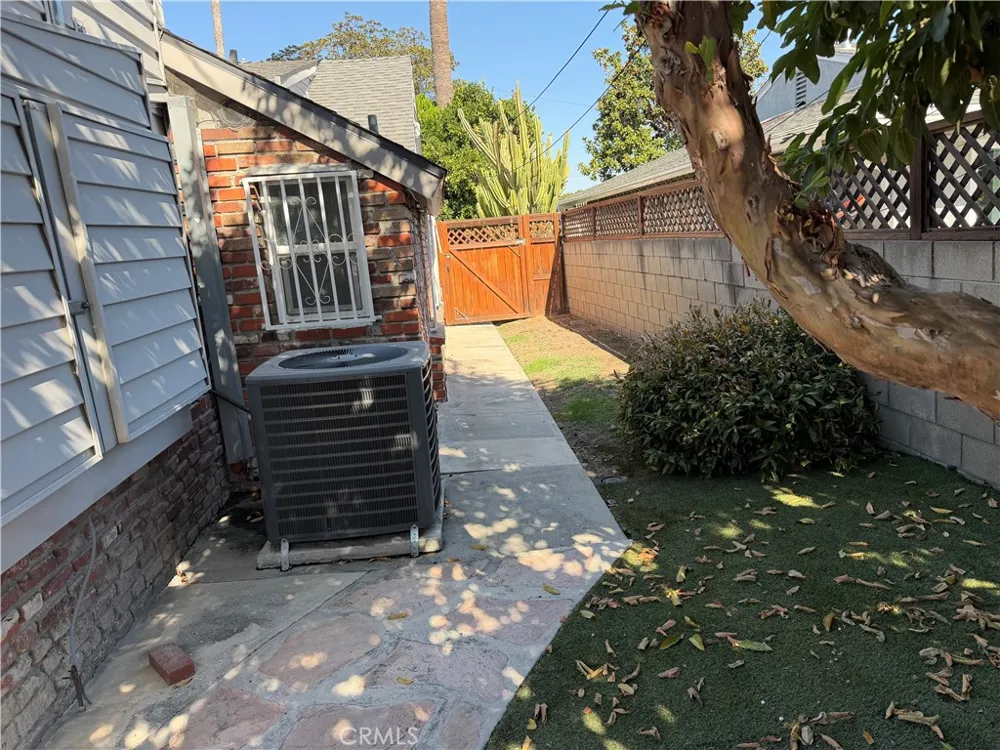 9715 Greening Avenue Whittier, CA 90605