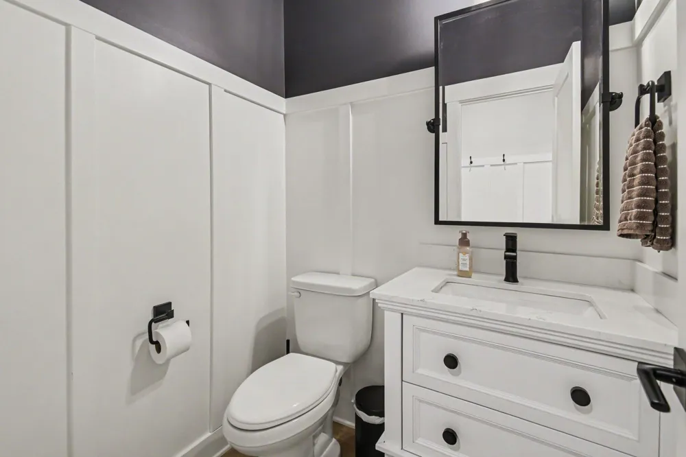 8802 Lapham Drive NE Rockford, MI 49341