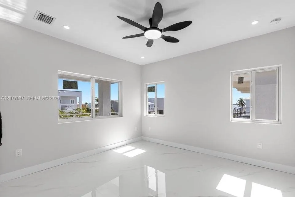 31441 Avenue F Big Pine, FL 33043