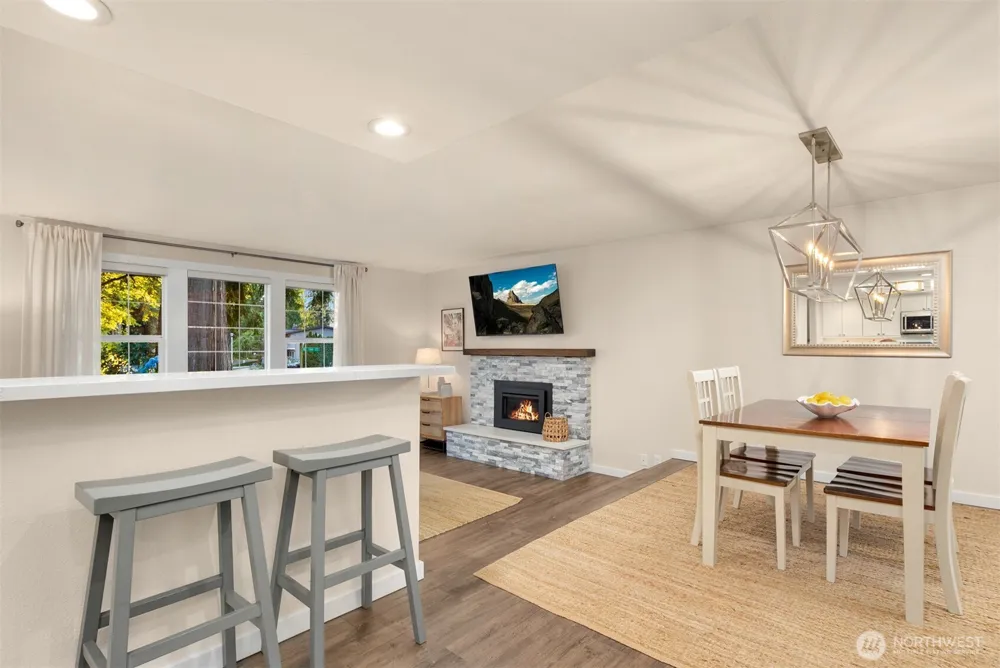 10702 NE 144th Court Kirkland, WA 98034