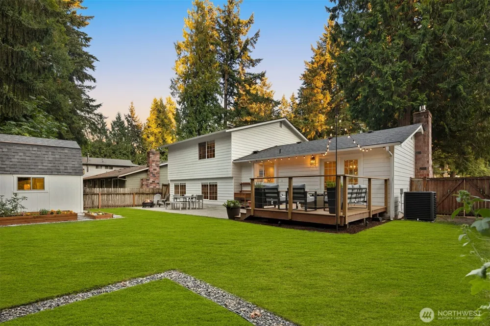 10702 NE 144th Court Kirkland, WA 98034
