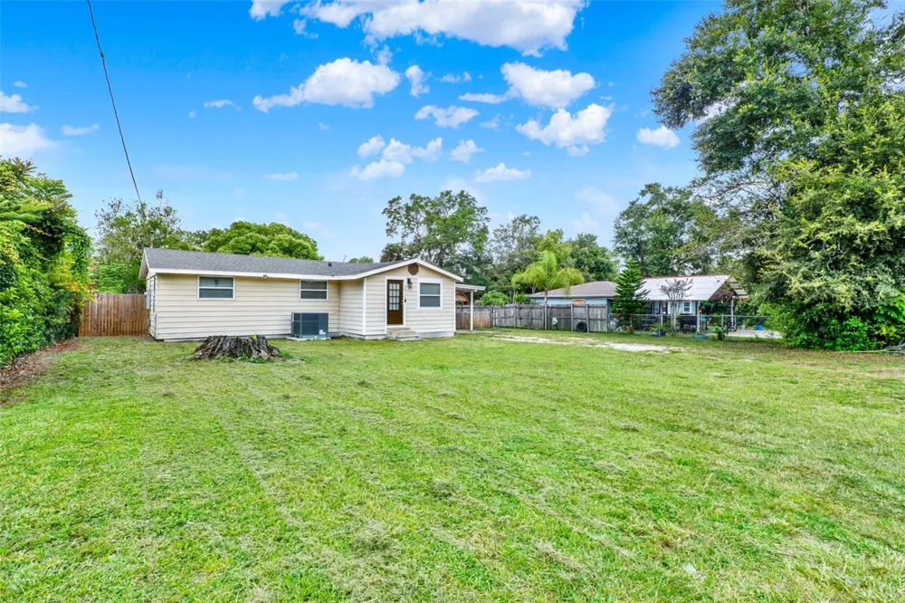 30137 ORANGE AVENUE Sorrento, FL 32776