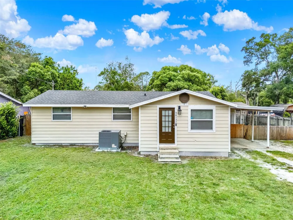 30137 ORANGE AVENUE Sorrento, FL 32776