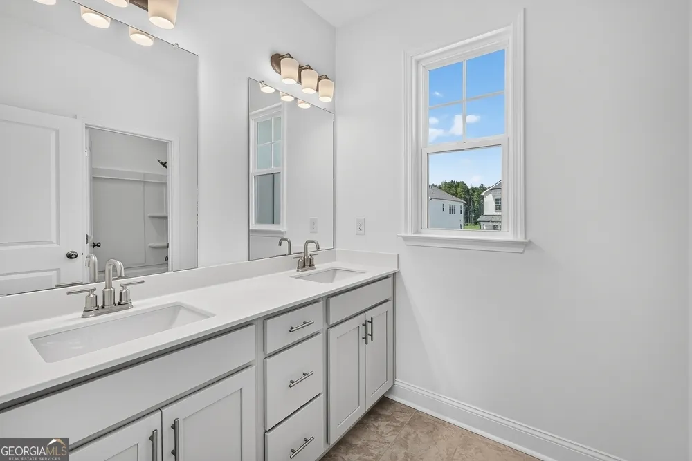 132 Sheryl WAY Loganville, GA 30052