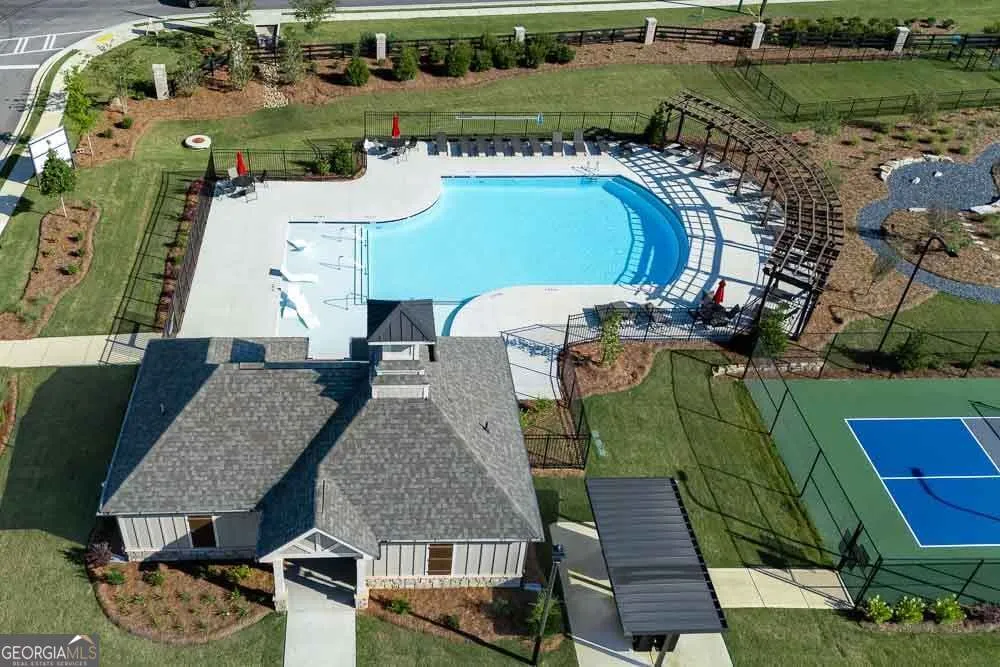 132 Sheryl WAY Loganville, GA 30052