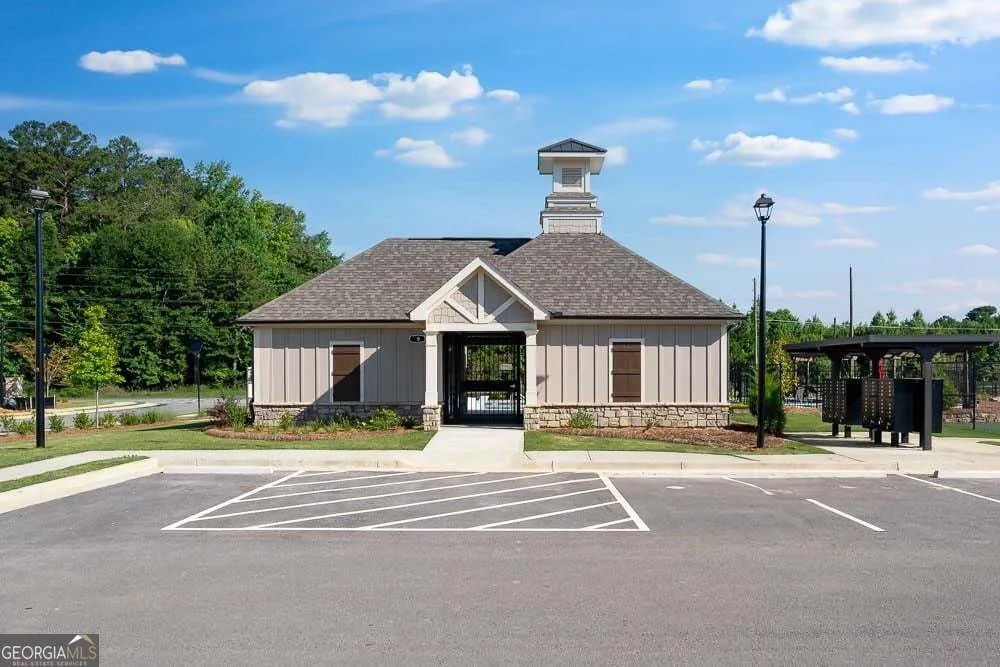 132 Sheryl WAY Loganville, GA 30052
