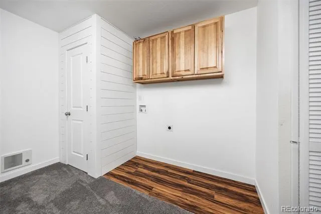 979 Roxwood Lane Boulder, CO 80303