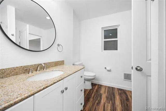979 Roxwood Lane Boulder, CO 80303