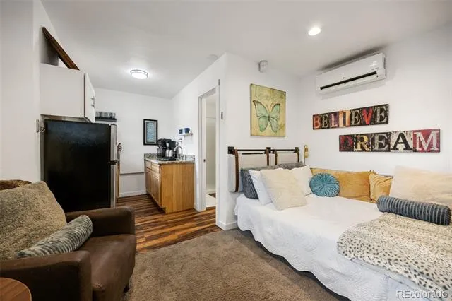 979 Roxwood Lane Boulder, CO 80303