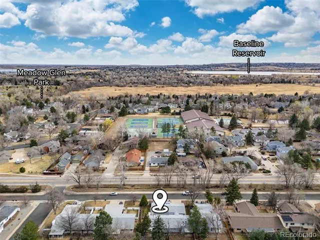 979 Roxwood Lane Boulder, CO 80303