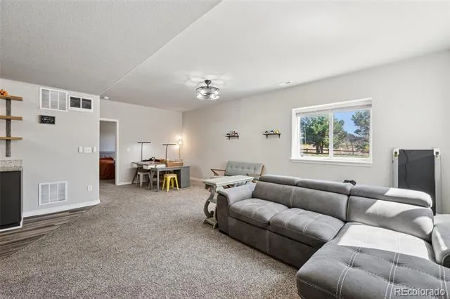 19534 Lindenmere Drive Monument, CO 80132
