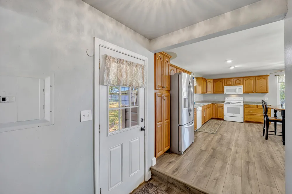 895 Fm 3288 E Jacksonville, TX 75766