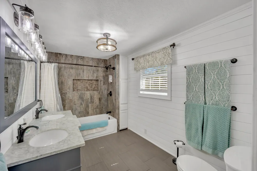 895 Fm 3288 E Jacksonville, TX 75766