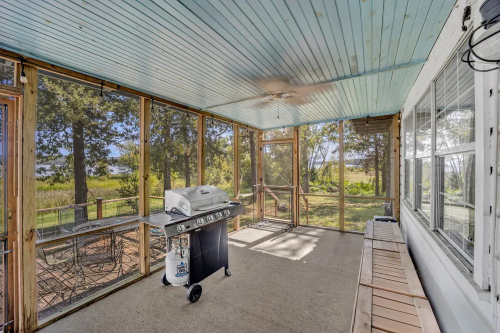 895 Fm 3288 E Jacksonville, TX 75766