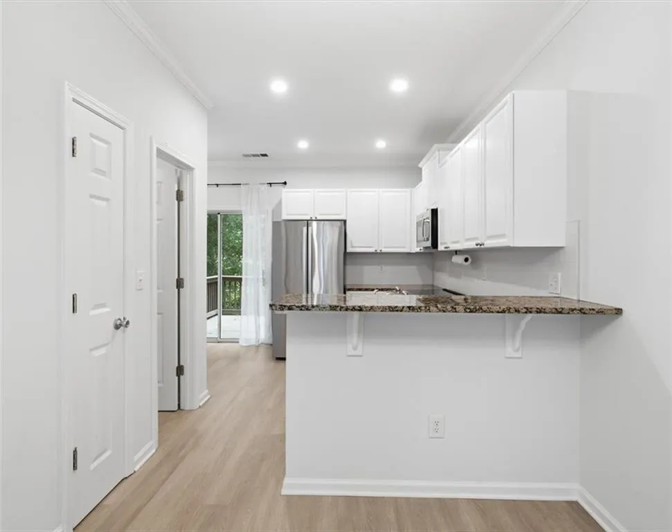 1057 Liberty Parkway NW Atlanta, GA 30318