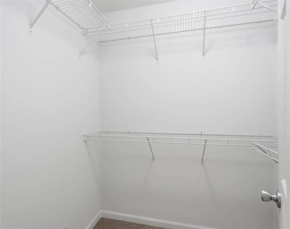 1057 Liberty Parkway NW Atlanta, GA 30318