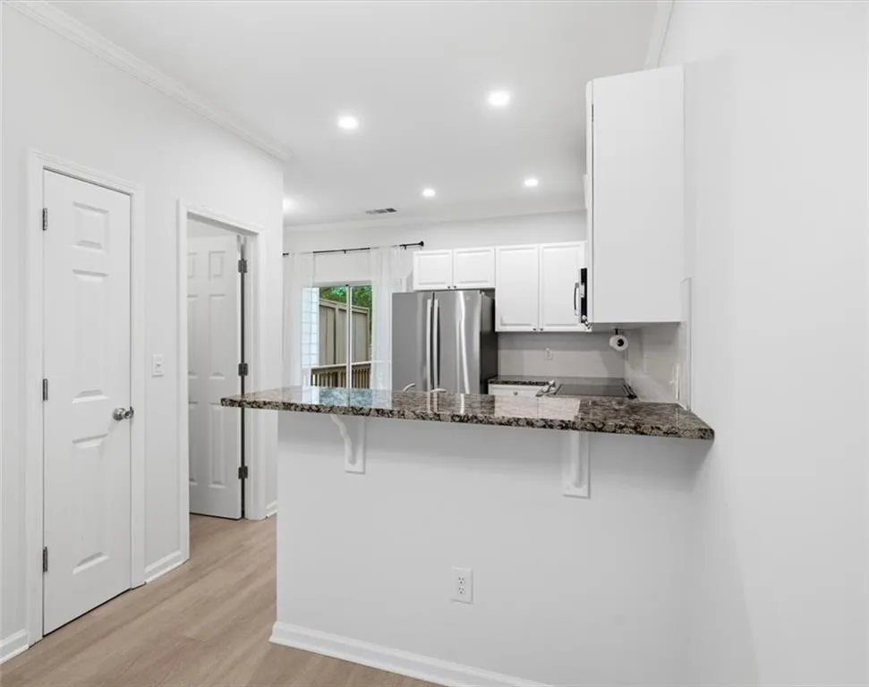 1057 Liberty Parkway NW Atlanta, GA 30318