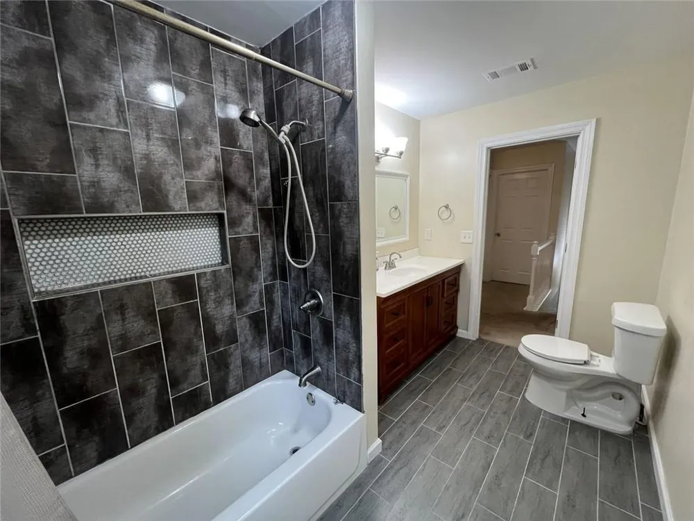 1640 Canberra Drive Stone Mountain, GA 30088