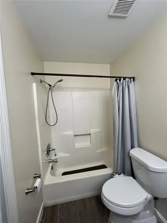 1640 Canberra Drive Stone Mountain, GA 30088