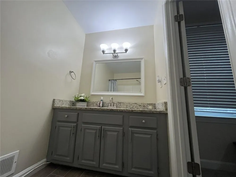 1640 Canberra Drive Stone Mountain, GA 30088
