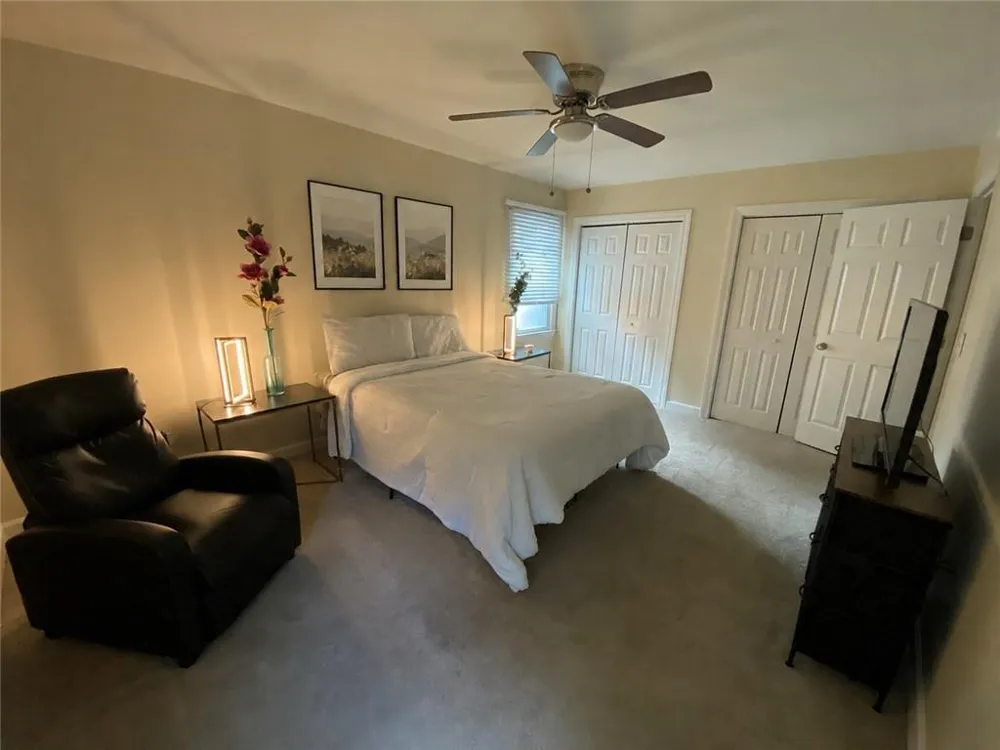 1640 Canberra Drive Stone Mountain, GA 30088