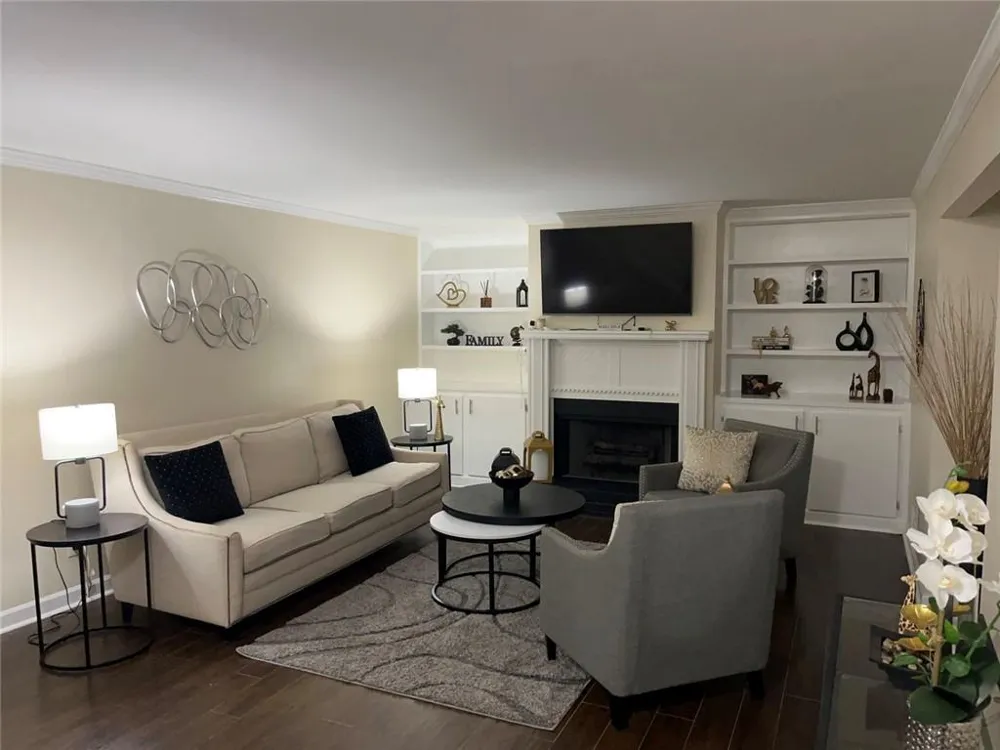 1640 Canberra Drive Stone Mountain, GA 30088