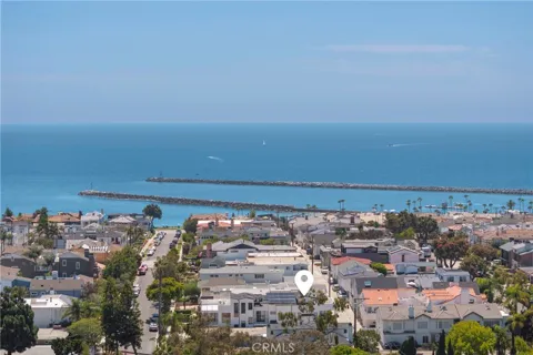 321 Larkspur Avenue #1/2