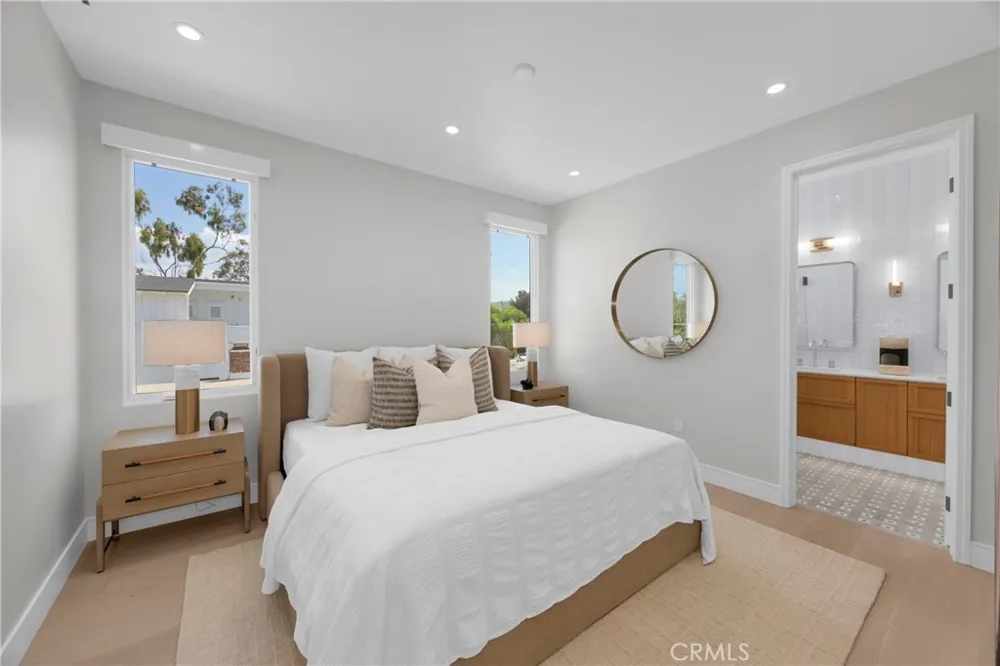 321 Larkspur Avenue #1/2 Corona del Mar, CA 92625