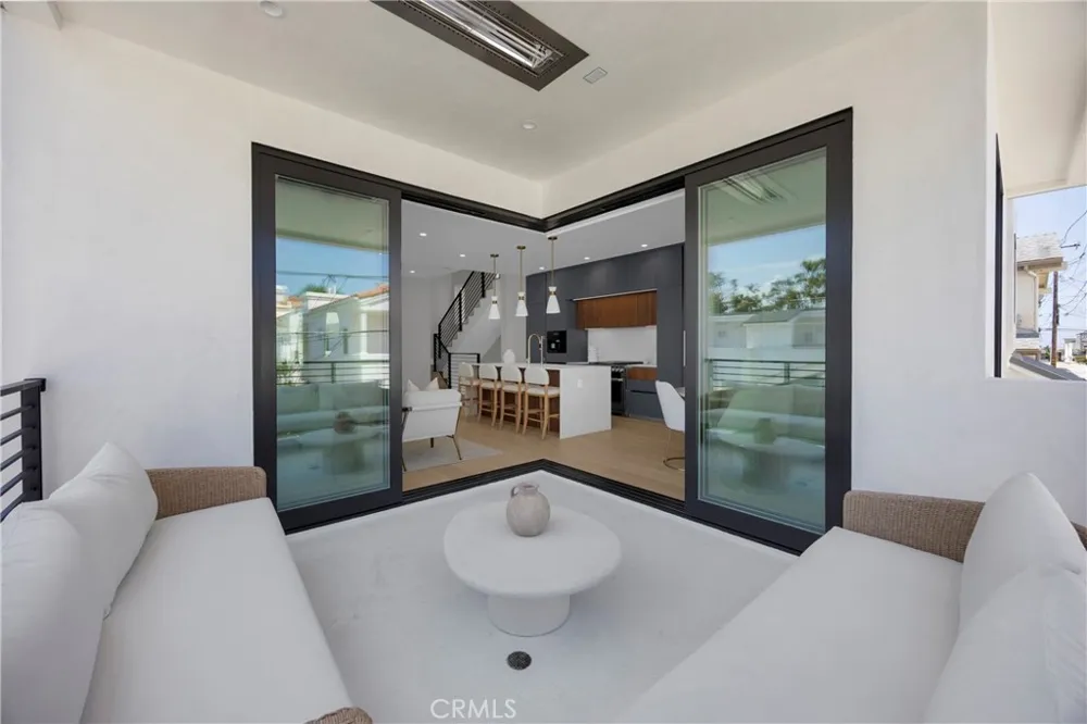 321 Larkspur Avenue #1/2 Corona del Mar, CA 92625