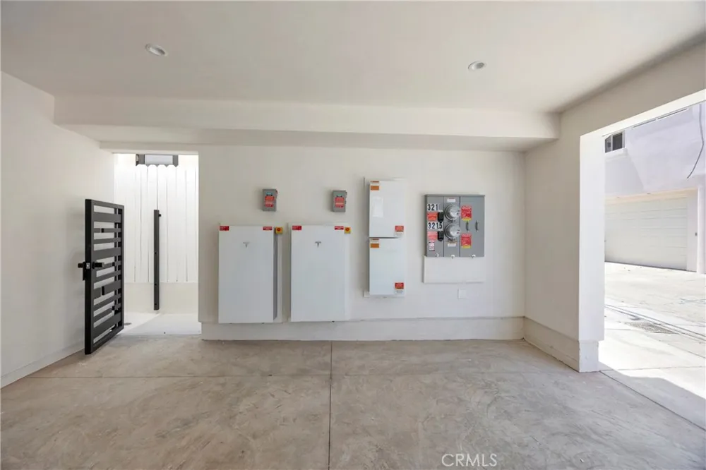 321 Larkspur Avenue #1/2 Corona del Mar, CA 92625