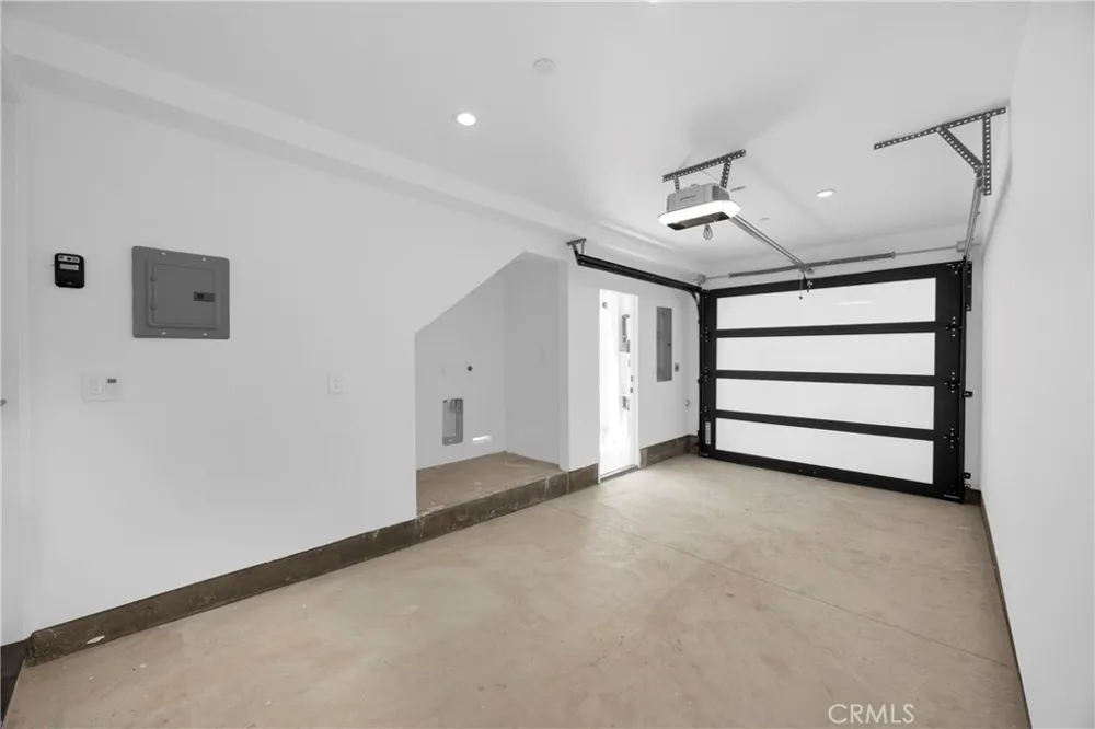 321 Larkspur Avenue #1/2 Corona del Mar, CA 92625
