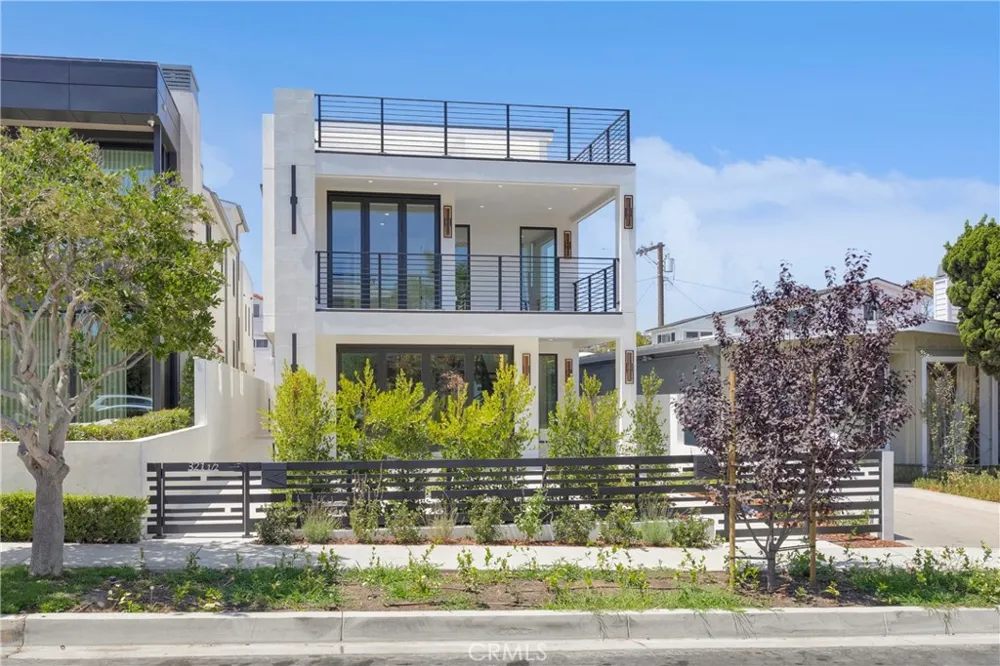 321 Larkspur Avenue #1/2 Corona del Mar, CA 92625